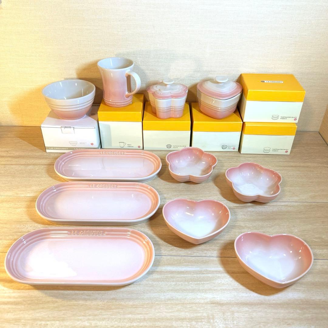 ルクルーゼ　食器セット　オブロングプレート　フラワーディッシュ　マグ　ボウル