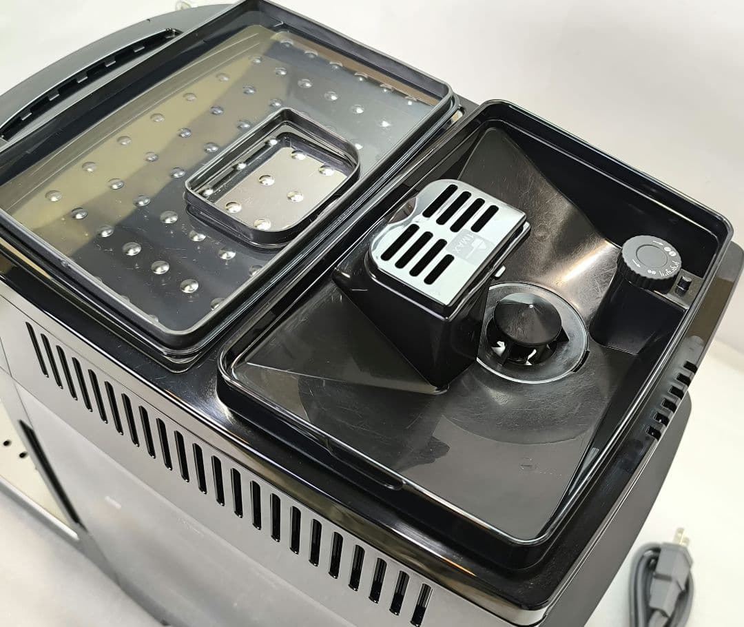 デロンギ　コンパクト全自動コーヒーマシンマグニフィカS ECAM22112B　6