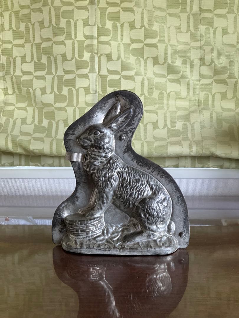 フランスアンティーク　ラビット　モールド　 ウサギ