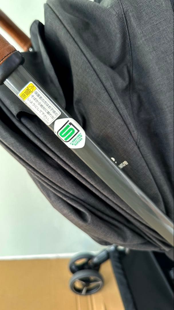 【極美品】【ベビーカー】【joie】【スマバキ4WD】【対面式】