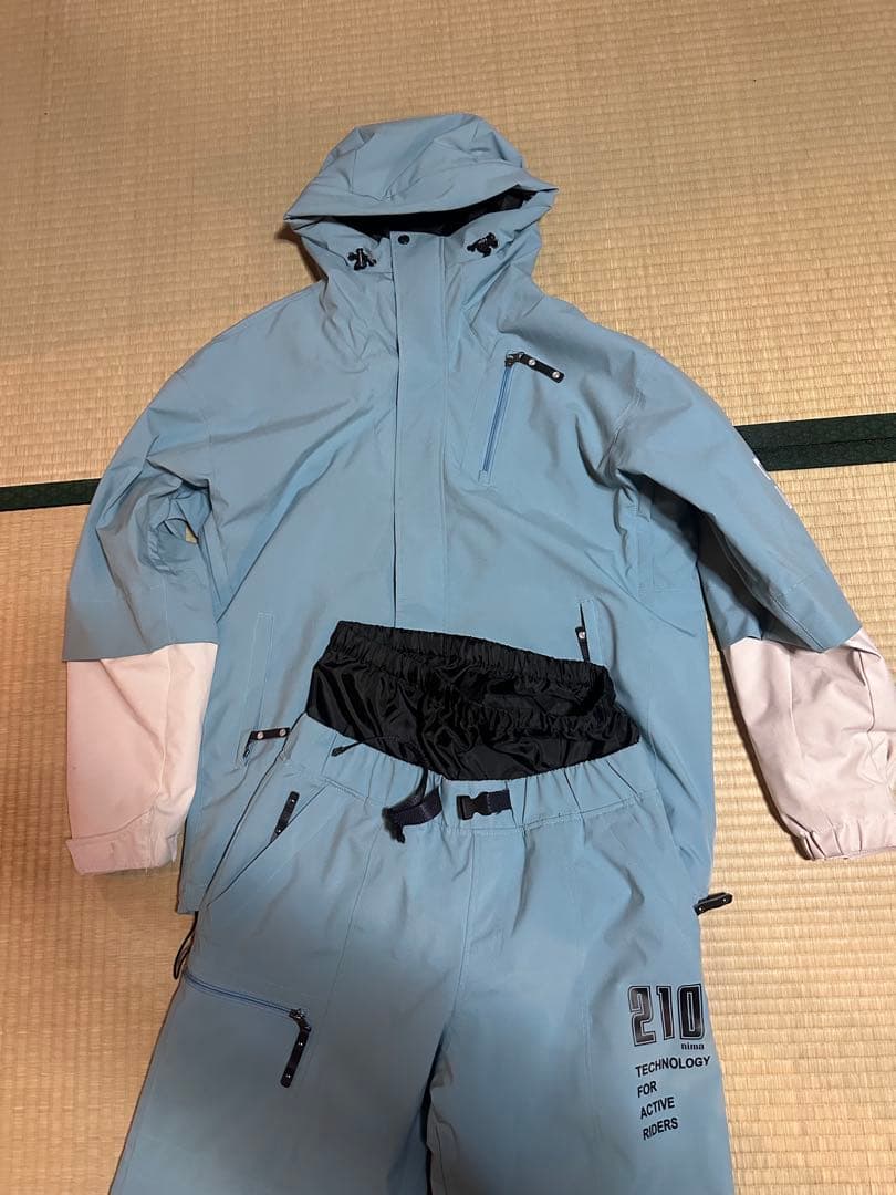 nima スノボウェア　上下　セットアップ　ユニセックス