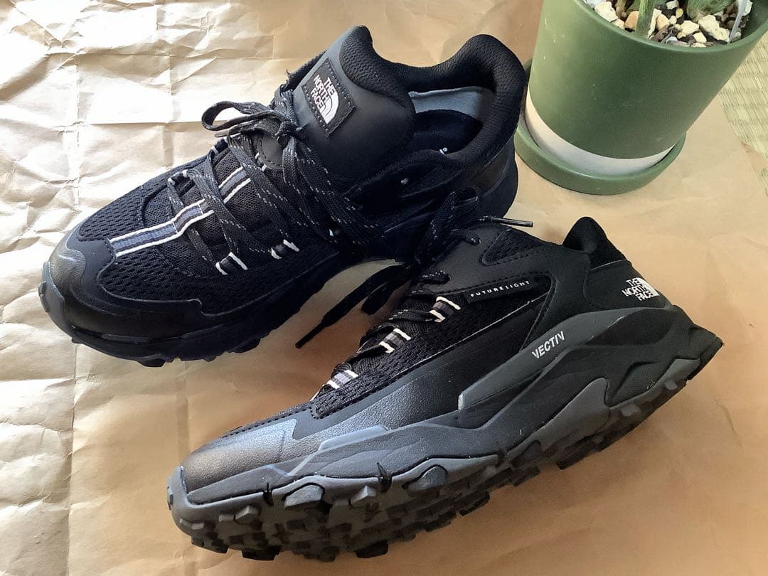 ★ノースフェイス　トレッキング　ベクティブ タラバル フーチャーライト