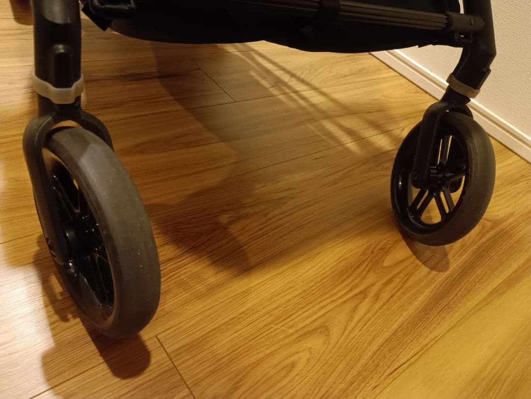 Cybex メリオカーボン　ベビーカー　グレー