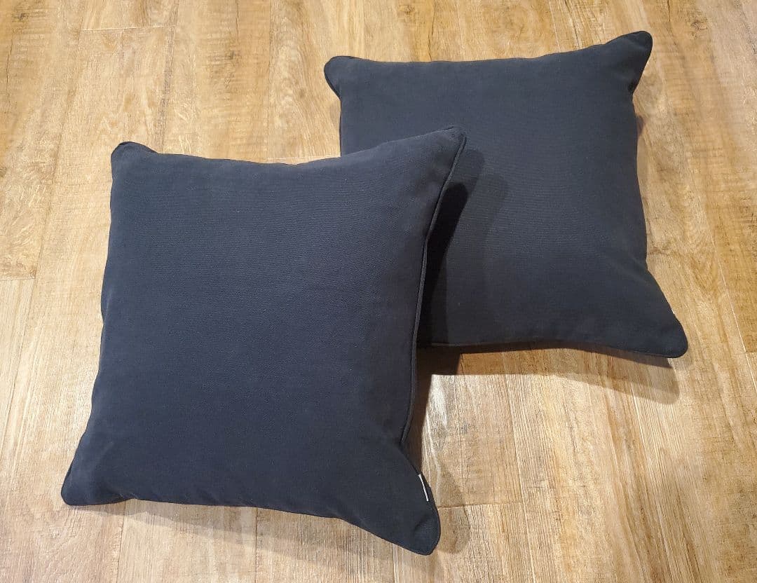 【未使用】THE CONRAN SHOP ブラッククッション2個セット