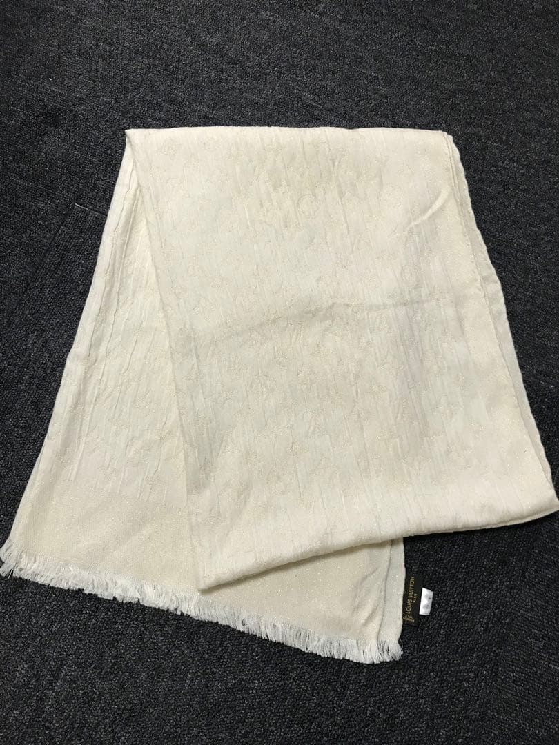 ルイヴィトン　モノグラム　シルク　ショール　ストール　ラメ　金糸　大判