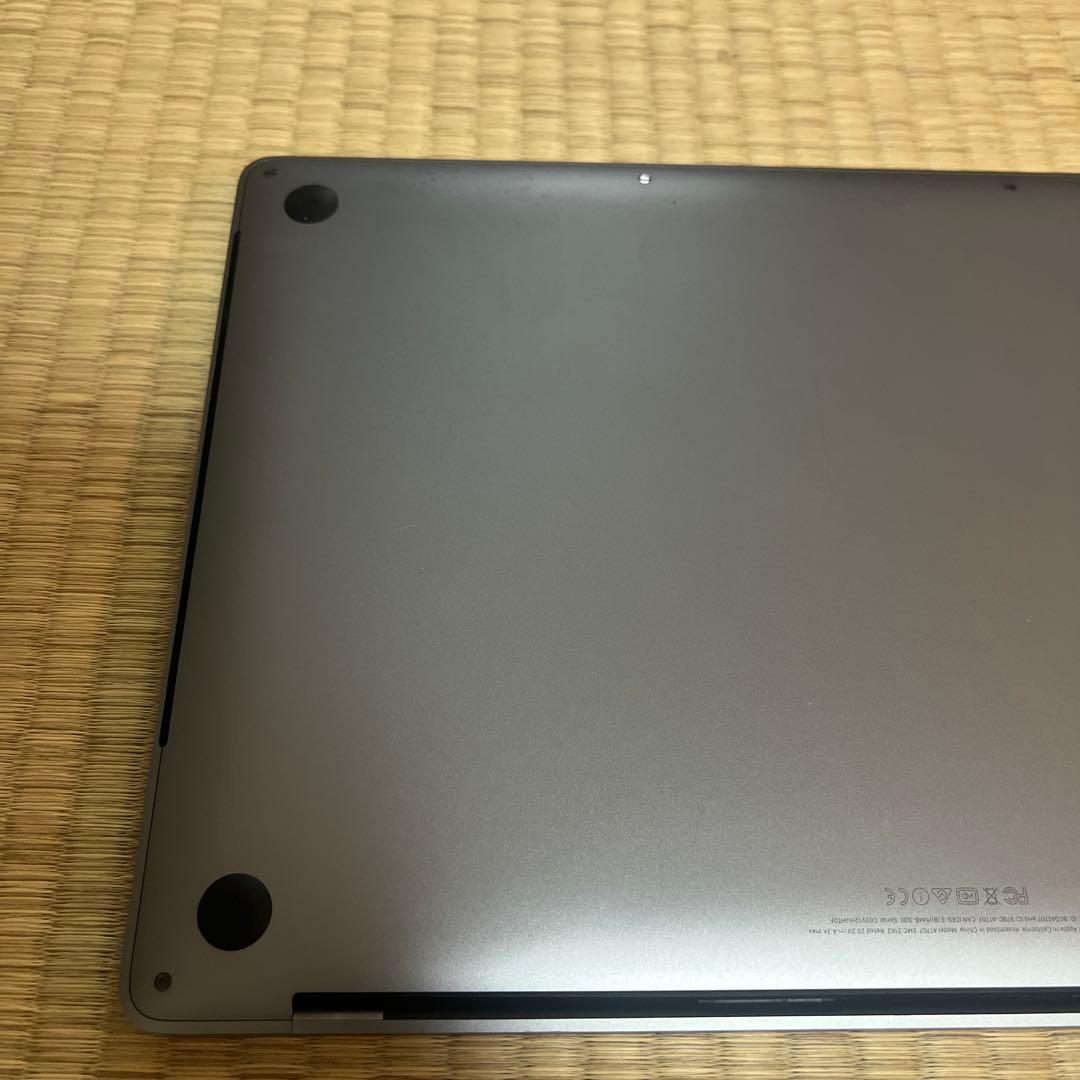 Apple MacBook Pro (15-inch, 2017) 【本体のみ】