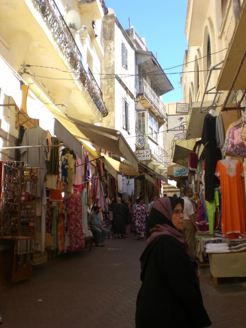 モロッコ絨毯 大幅下げ