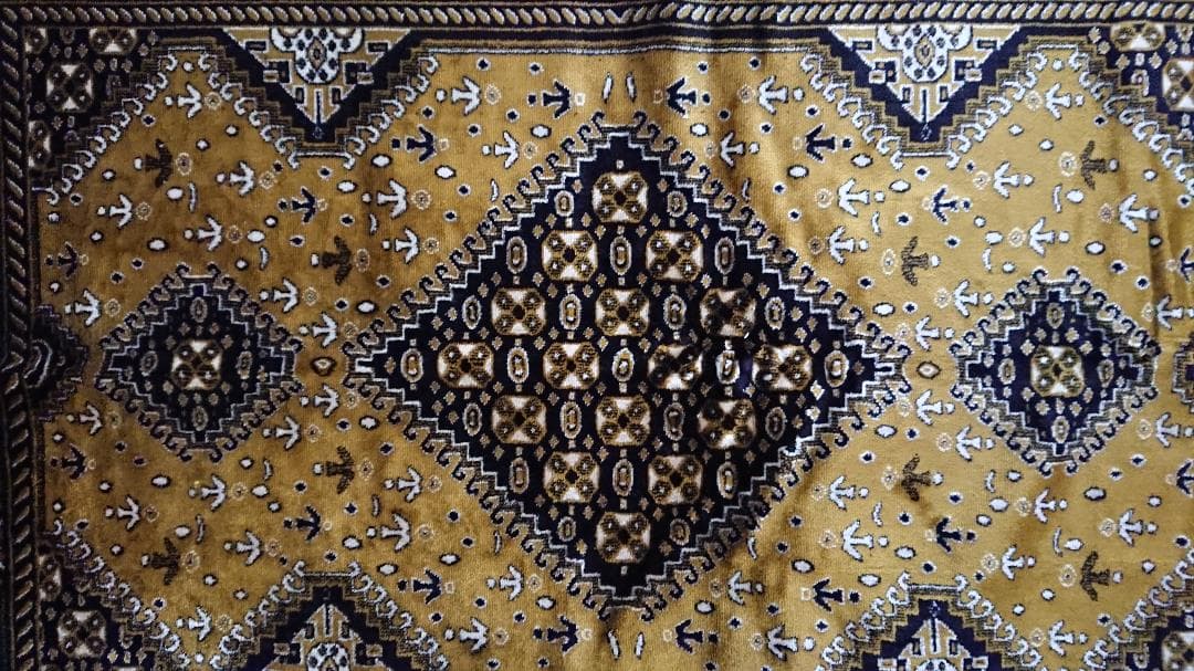 モロッコ絨毯 大幅下げ