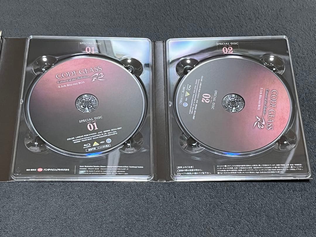 コードギアス 反逆のルルーシュ&R2 セット　Blu-ray