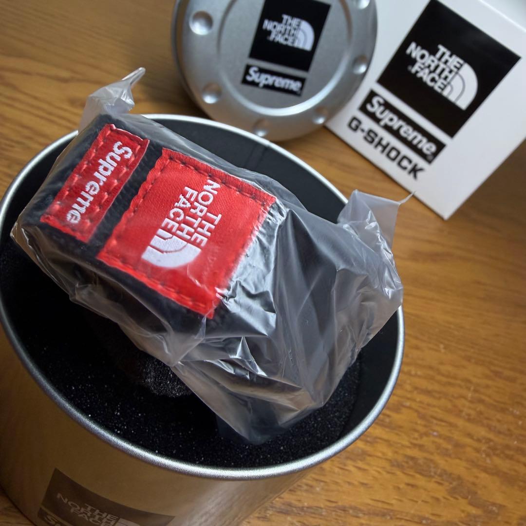 【新品未使用】supreme × the north face × gshock