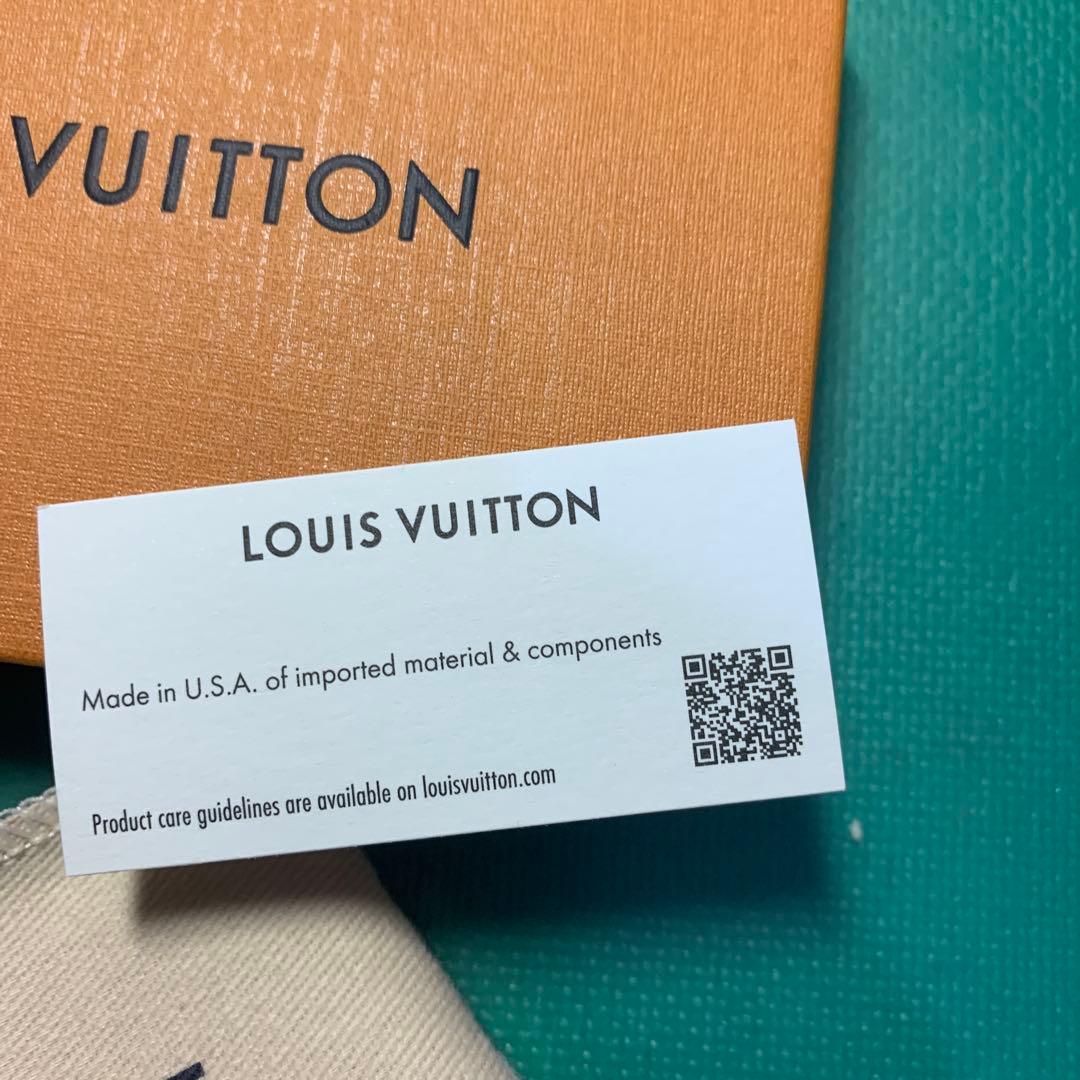 LOUIS VUITTON ダークブルー ケース