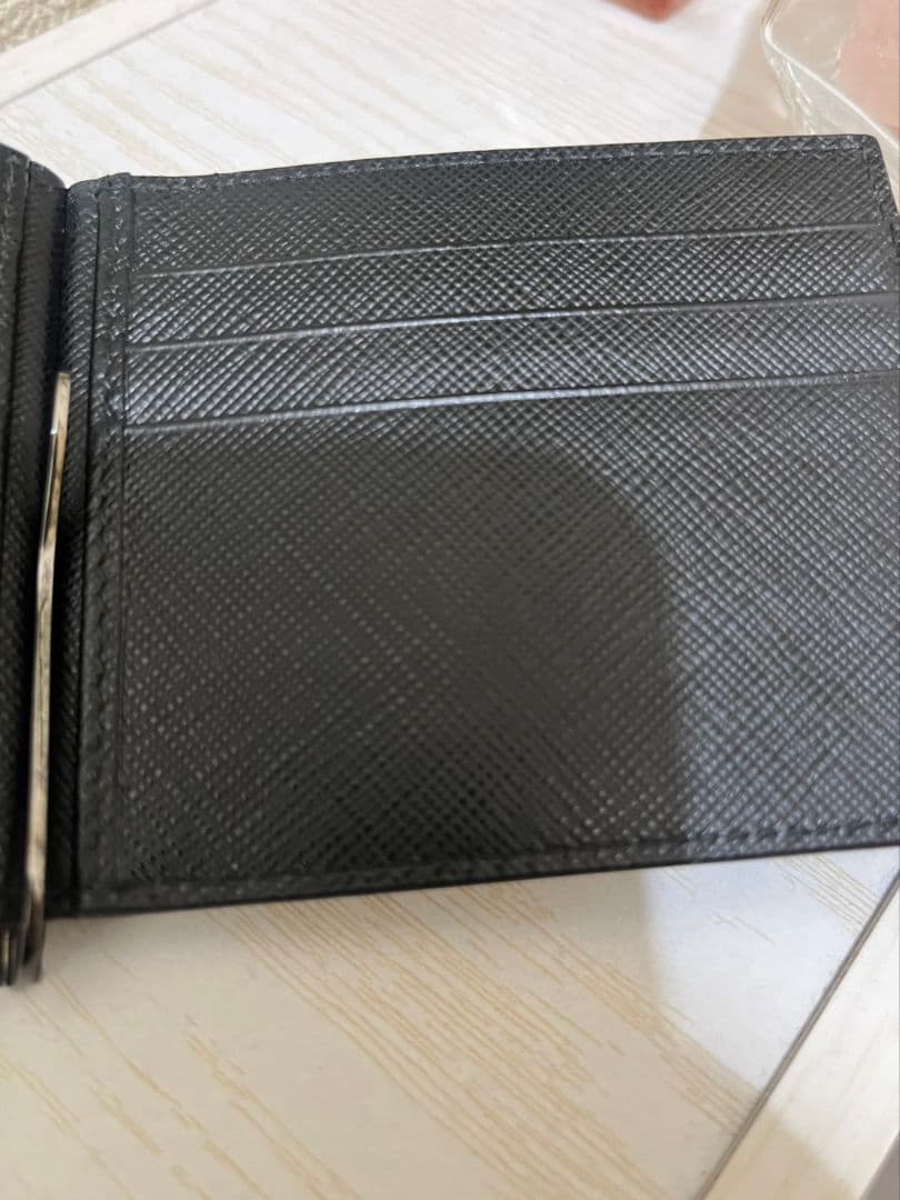 ！様☆正規品　PRADA ブラック レザー マネークリップ
