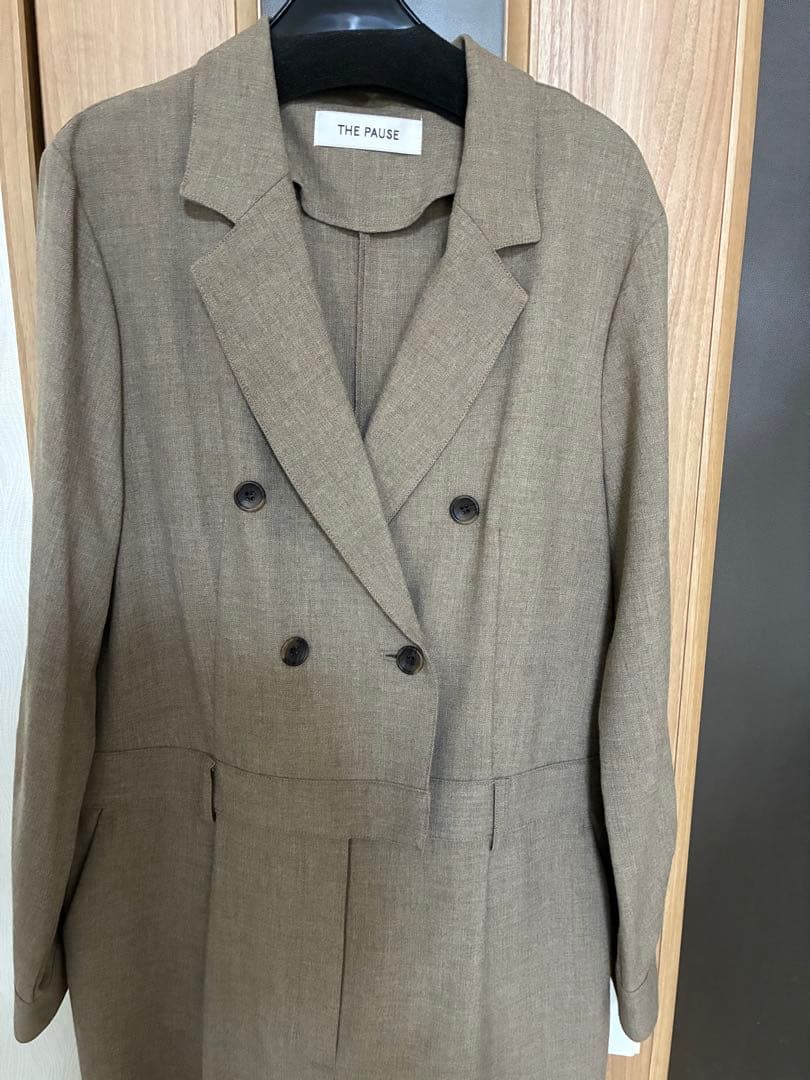 ※本日より日曜日まで値下げ‼️テーラーカラージャンプスーツ ベージュ