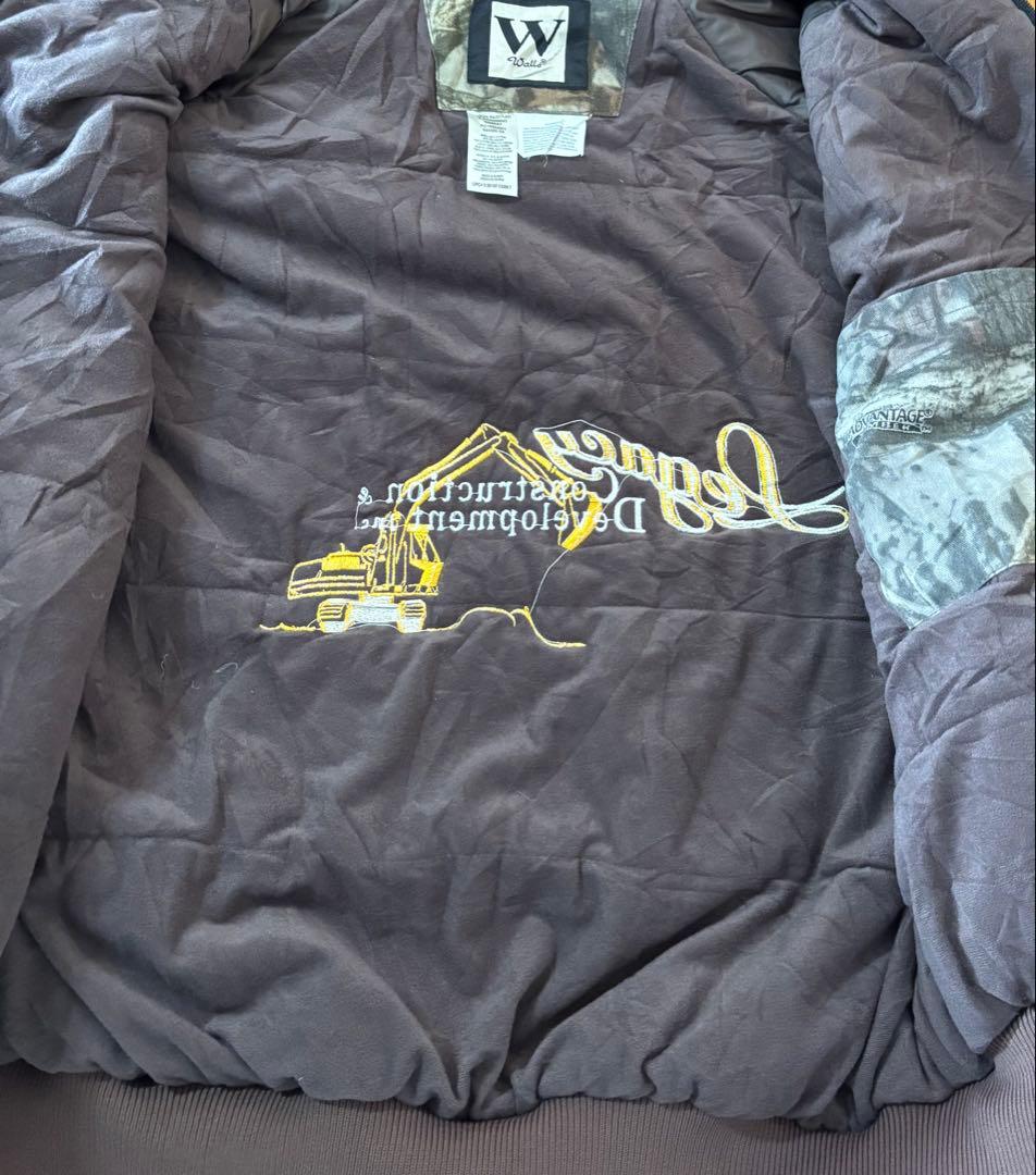 Walls ウォールズ　リアルツリーカモ　バック刺繍ロゴ　アクティブジャケット