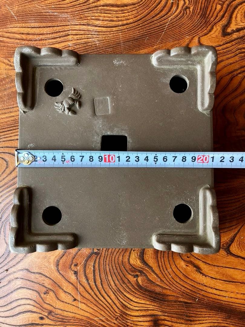 希少【蟹刻　盆栽鉢　8号】No.35 雲足　植木鉢　約60年前　落款　洗浄済