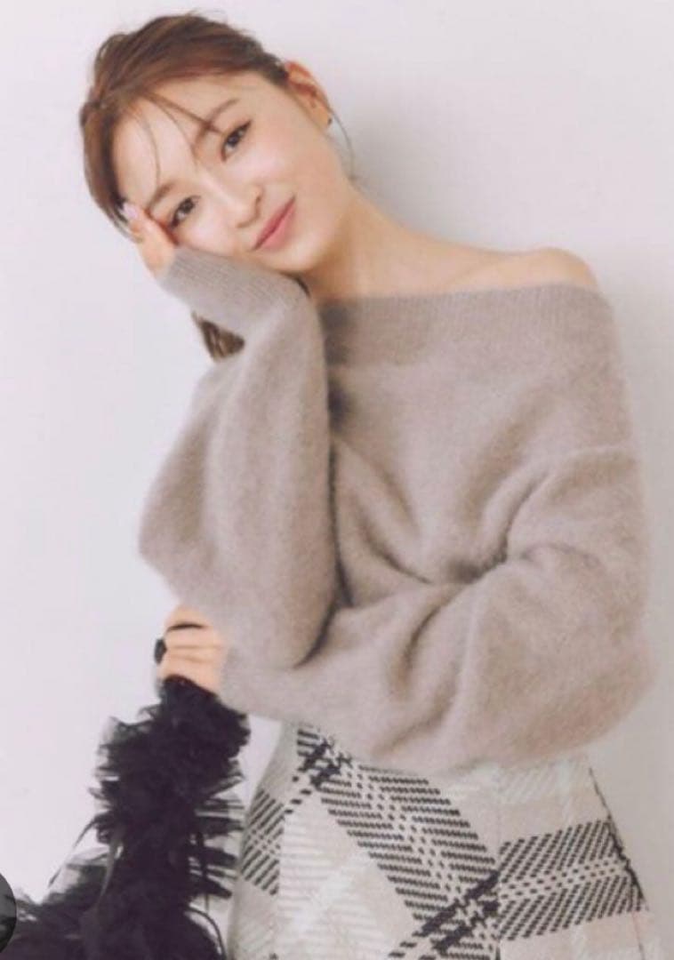 snidel フォックスアルパカオフショルプルオーバー