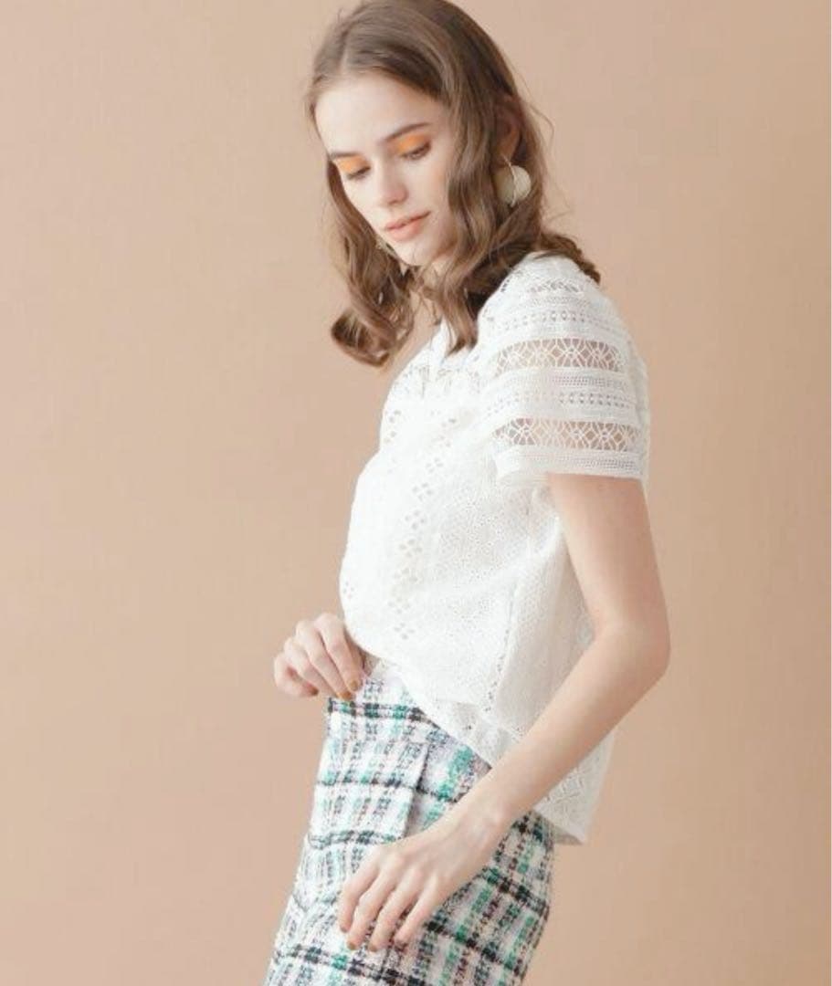 みーグレースコンチネンタル 総レース ブラウス　TOCCA 花柄スカート