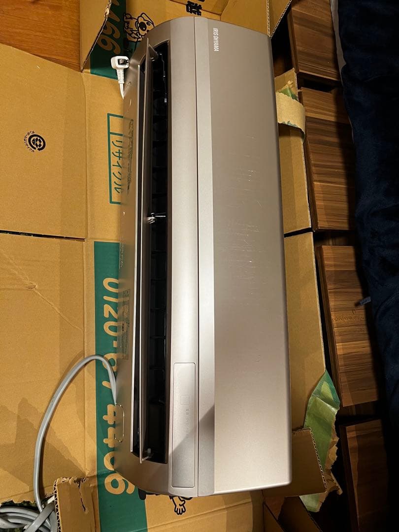 エアコン室内室外機 IRA-2221G/RZ冷暖房 使用3年