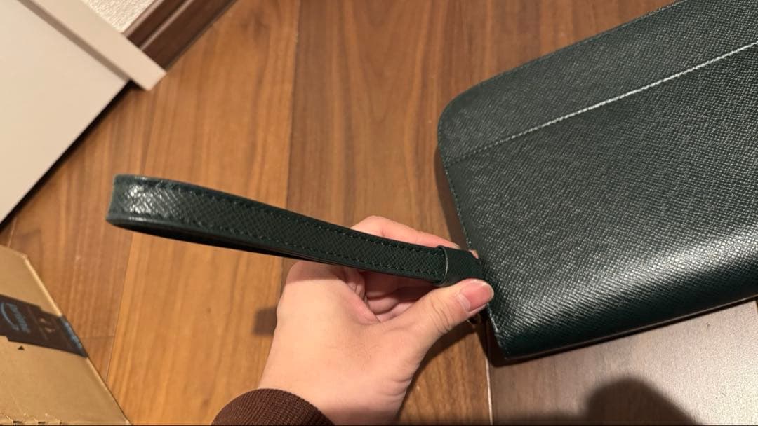 ルイヴィトン　セカンドバッグ