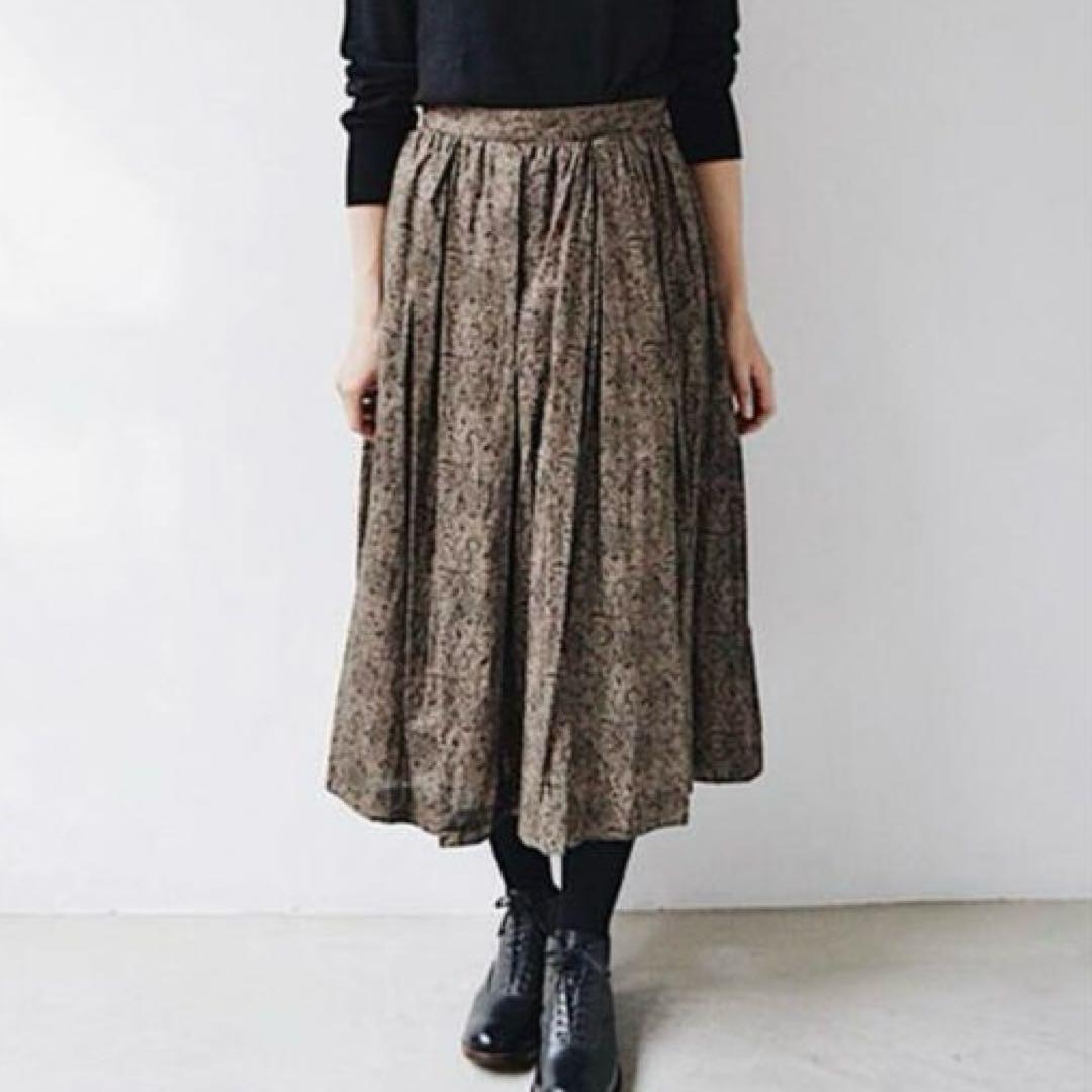 美品　YAECA ヤエカ　タックキュロット　リバティ　monogatsby柄　M