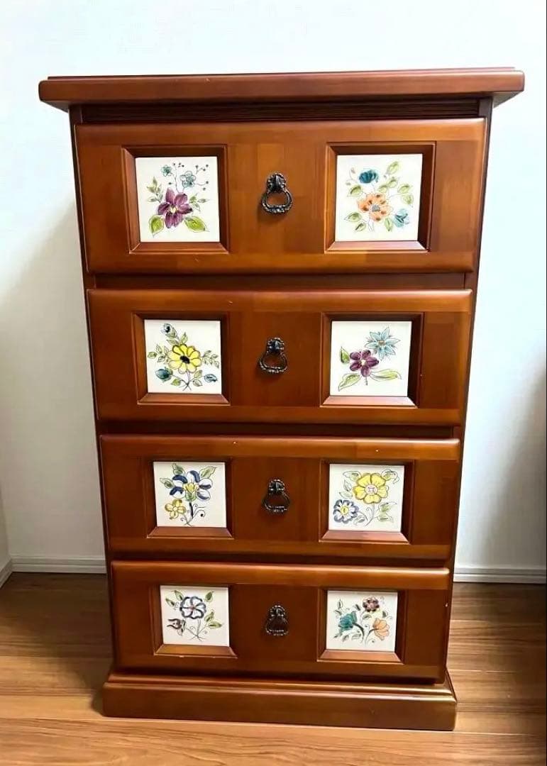 スペインバレンシア家具　カントリー　北欧　アンティーク　タイルタンス　チェスト