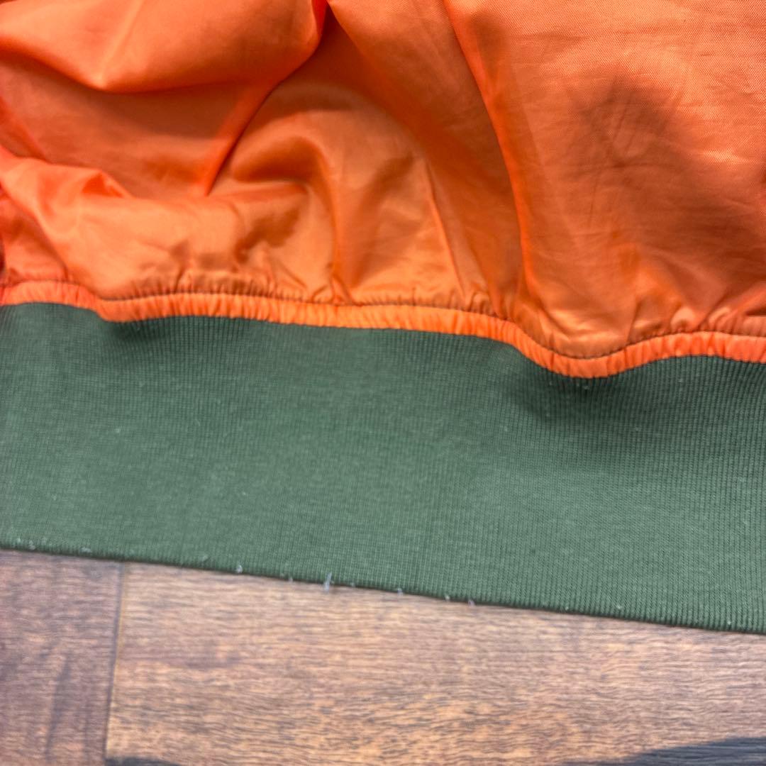 BOSS オリーブ色 ジャケット　FREE ◇45