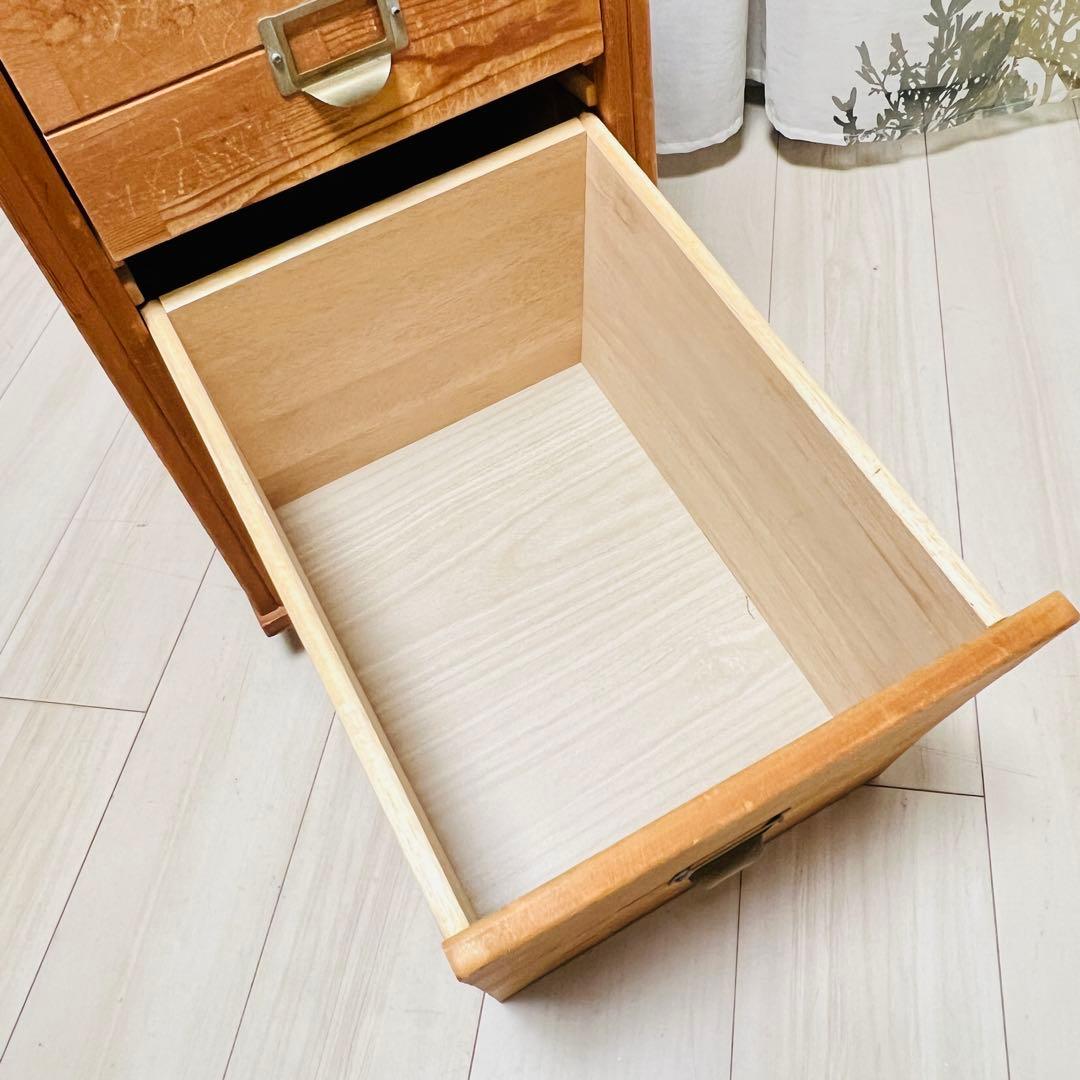 アンティーク調 木製多段チェスト（4段/キャスター付）天然木 道具入れ 書類棚