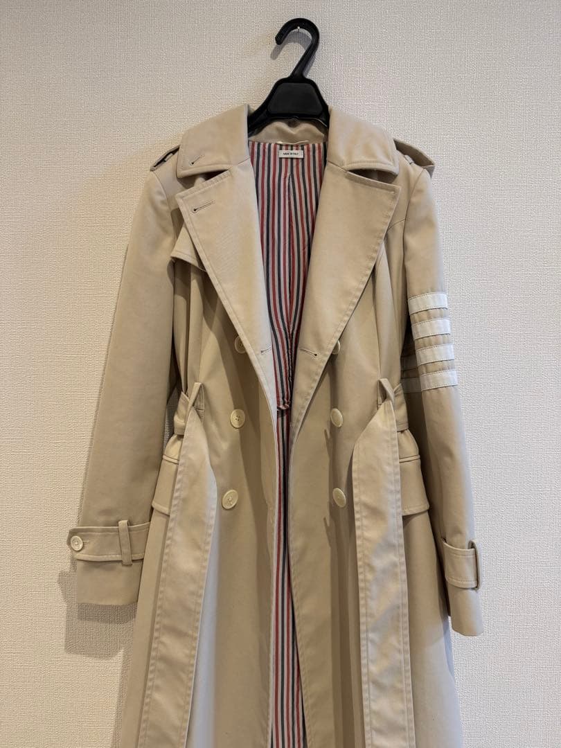 【THOM BROWNE★トムブラウン】ベージュ トレンチコート ストライプ裏地