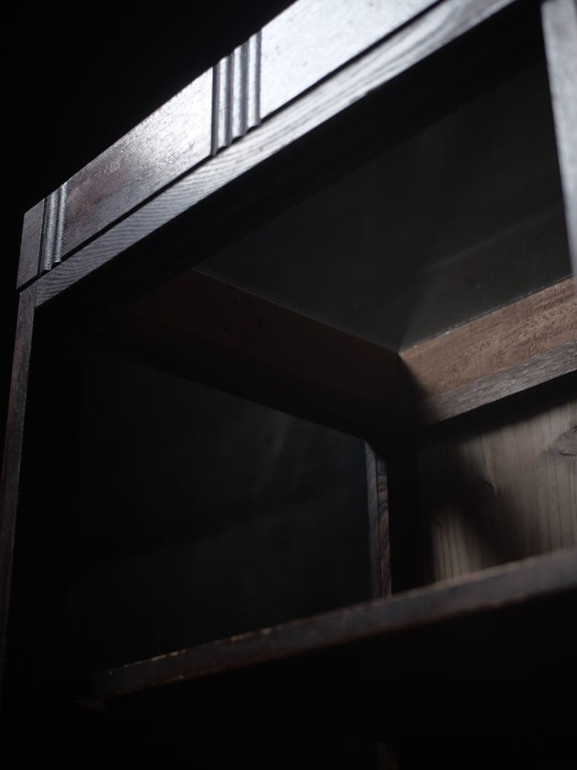 ショーケース　ゆらゆらガラス　古家具　古道具　アンティーク　レトロ