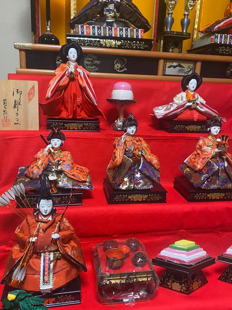 再値下げ！雛人形／特選／七段／15人飾り／屏風台付き/美品
