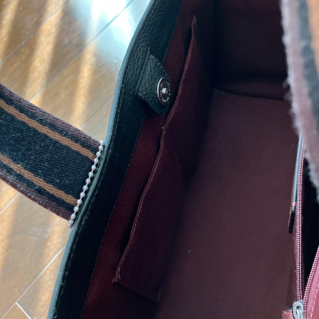 COACH ブラックトートバッグ