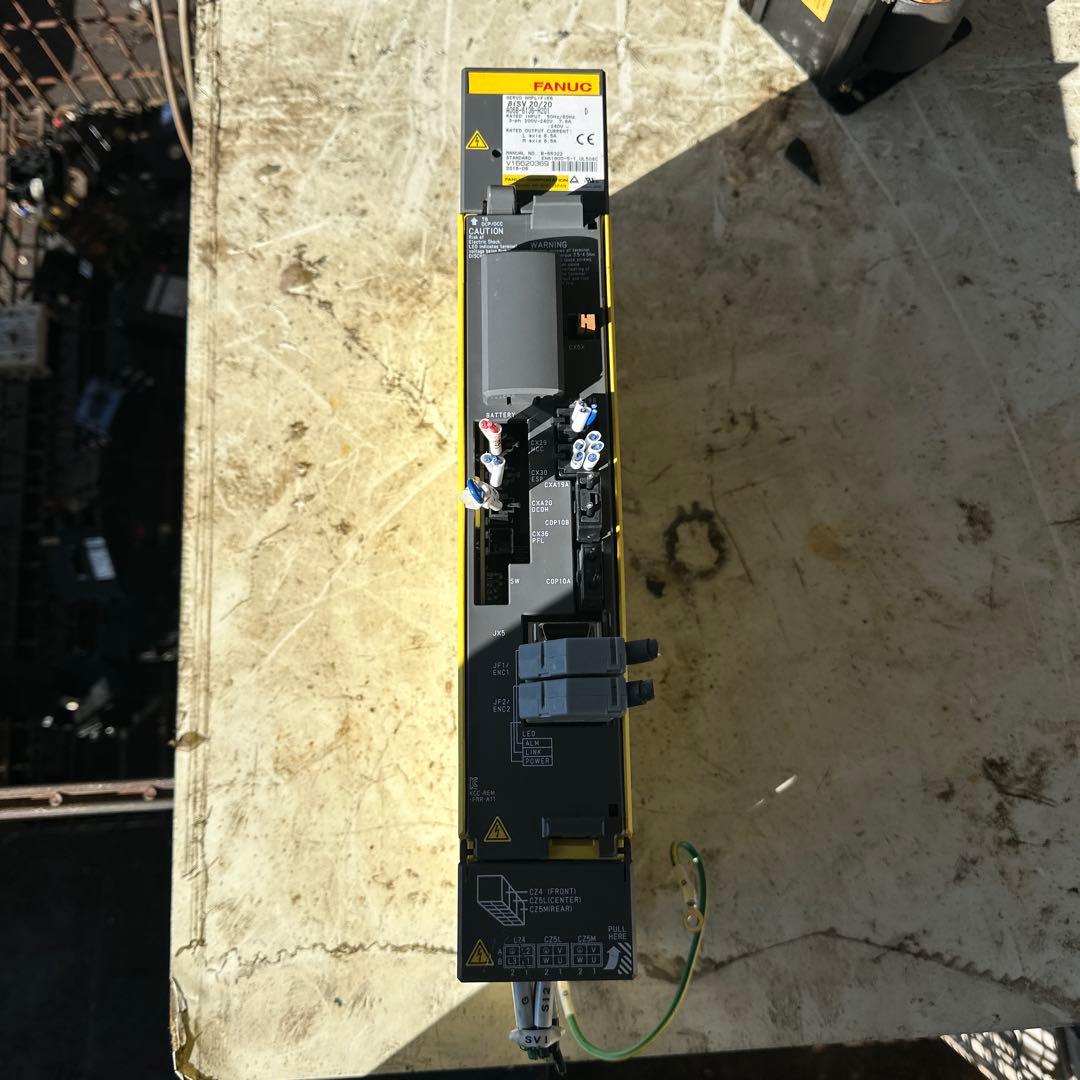 FANUC サーボアンプ A06B-6136-H201