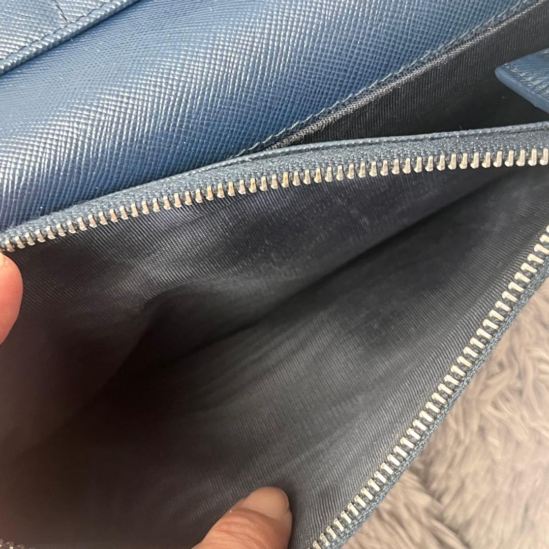 良品✨PRADA 大きめオーガナイザー　長財布　サフィアーノ　ネイビー　メンズ