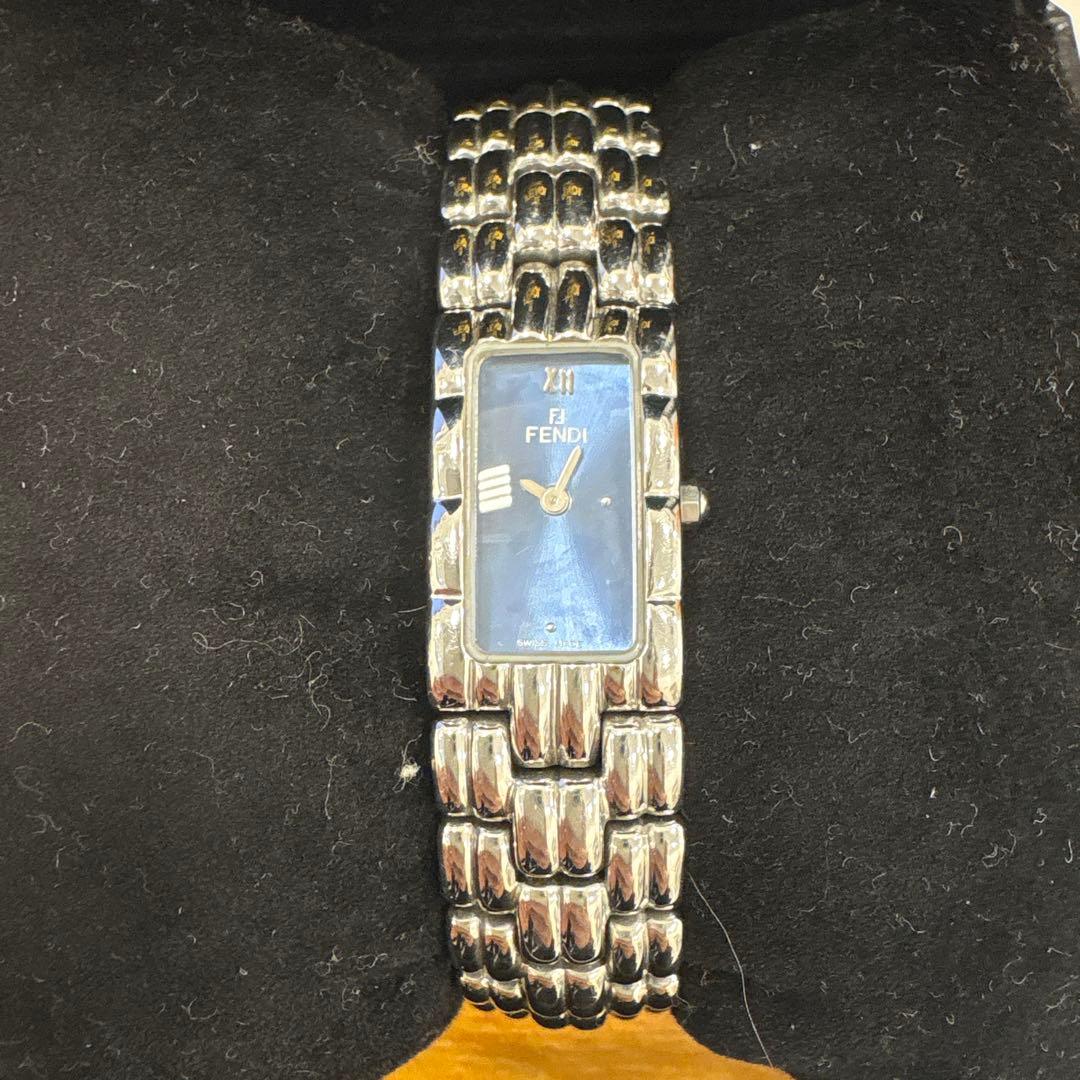 【美品】FENDI フェンディ 660L クウォーツ 時計 文字盤ブルー