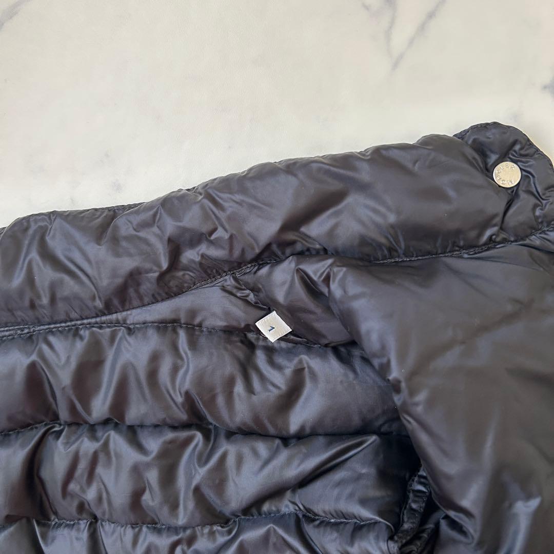未使用級 モンクレール LIANE ダウンベスト ワッペン ブラック 1