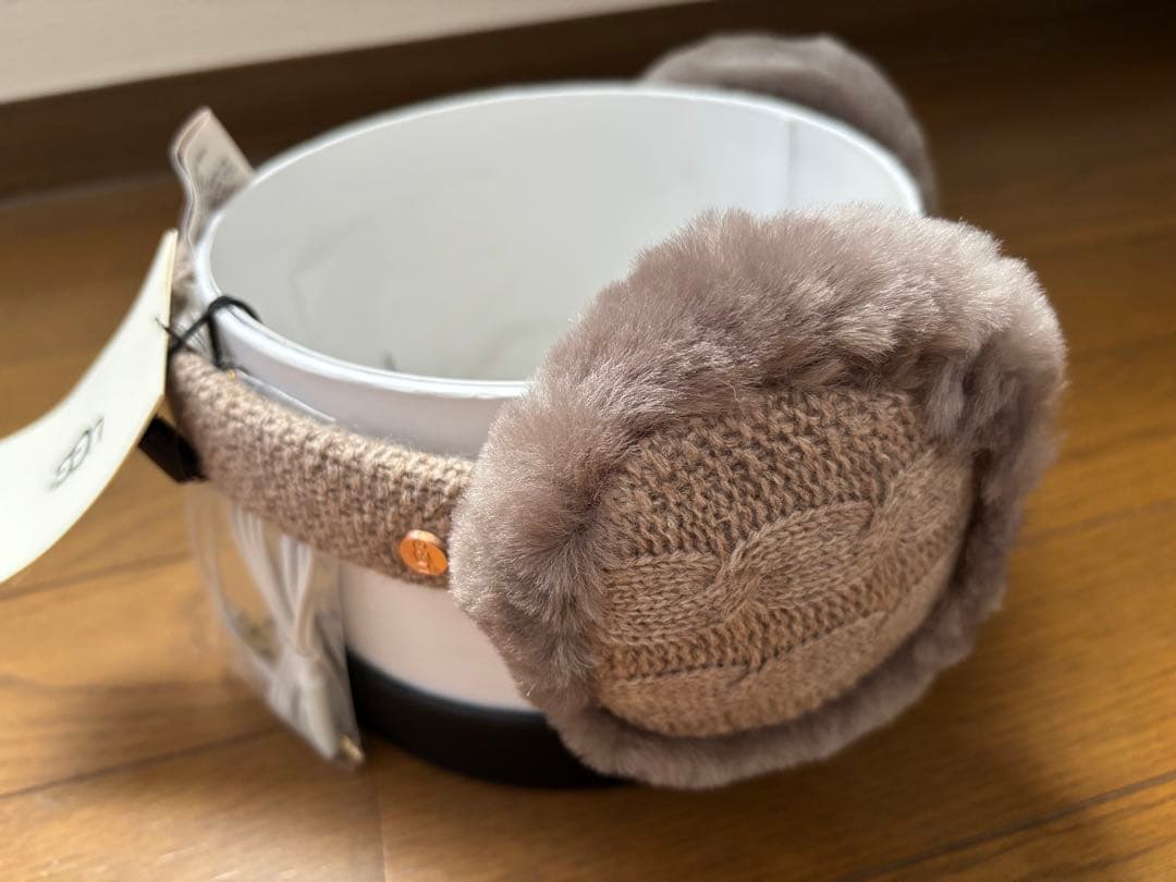 【くみっきー】UGG Wired Ear Muffs ヘッドホン　ベージュ