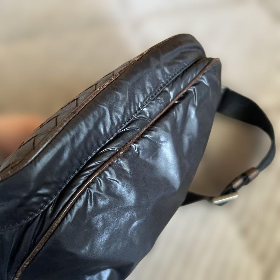 BOTTEGA VENETA ボッテガヴェネタ ボディバッグ