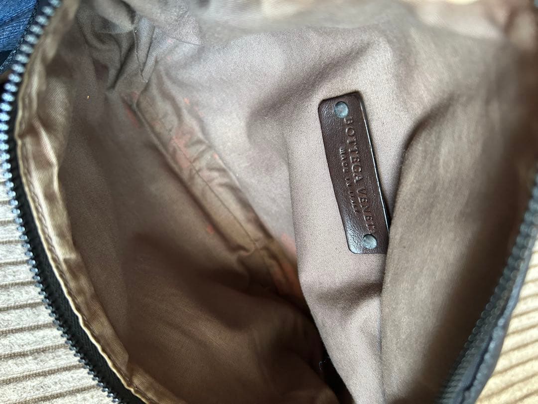 BOTTEGA VENETA ボッテガヴェネタ ボディバッグ