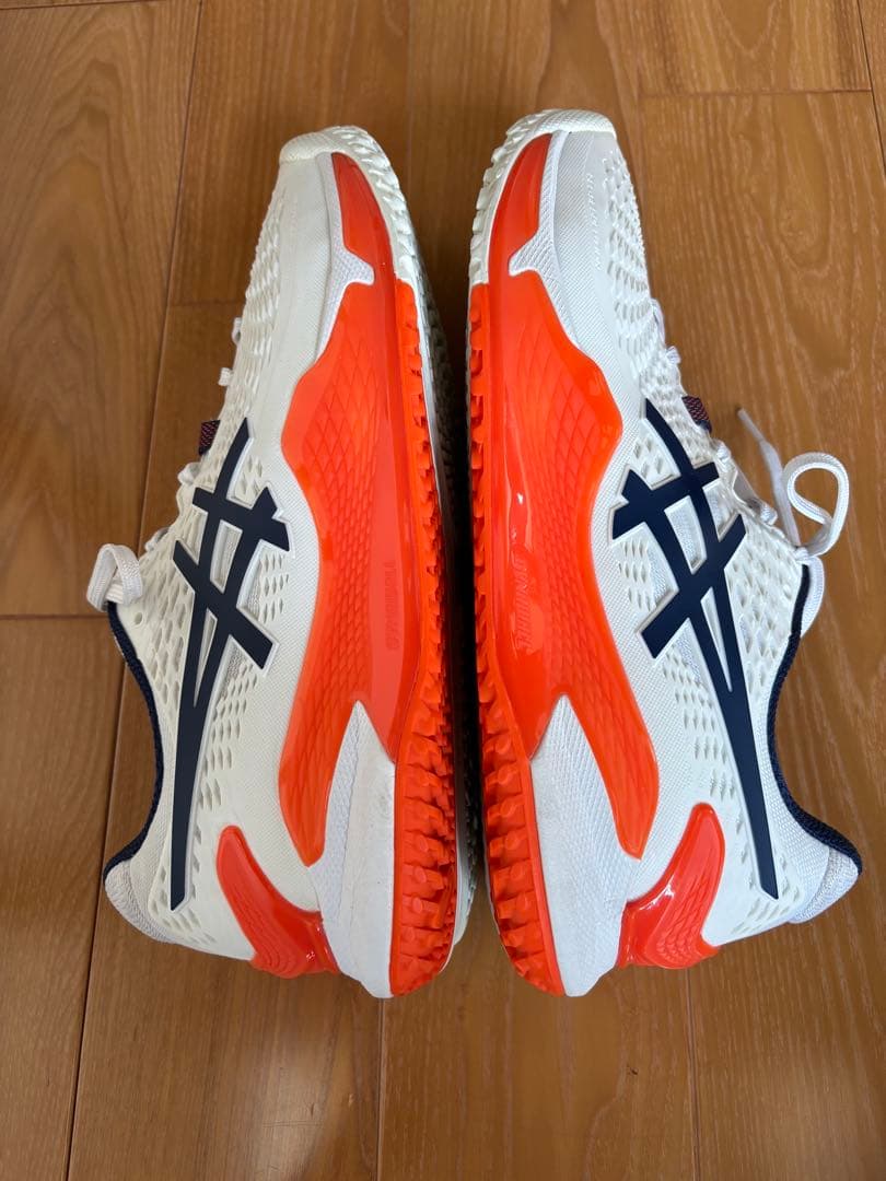 超美品アシックス ゲルレゾリューション 9 オムニクレー用シューズ 26.5ｃｍ