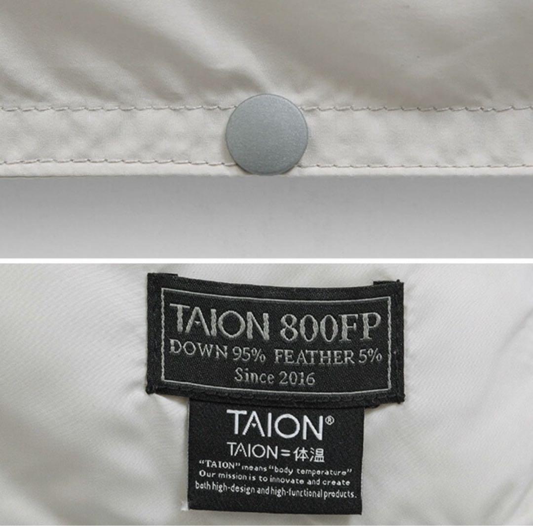 ルームダウン新品紙タグ付き⭐️超軽量❗️800FP 羽毛布団収納クッションカバー付き