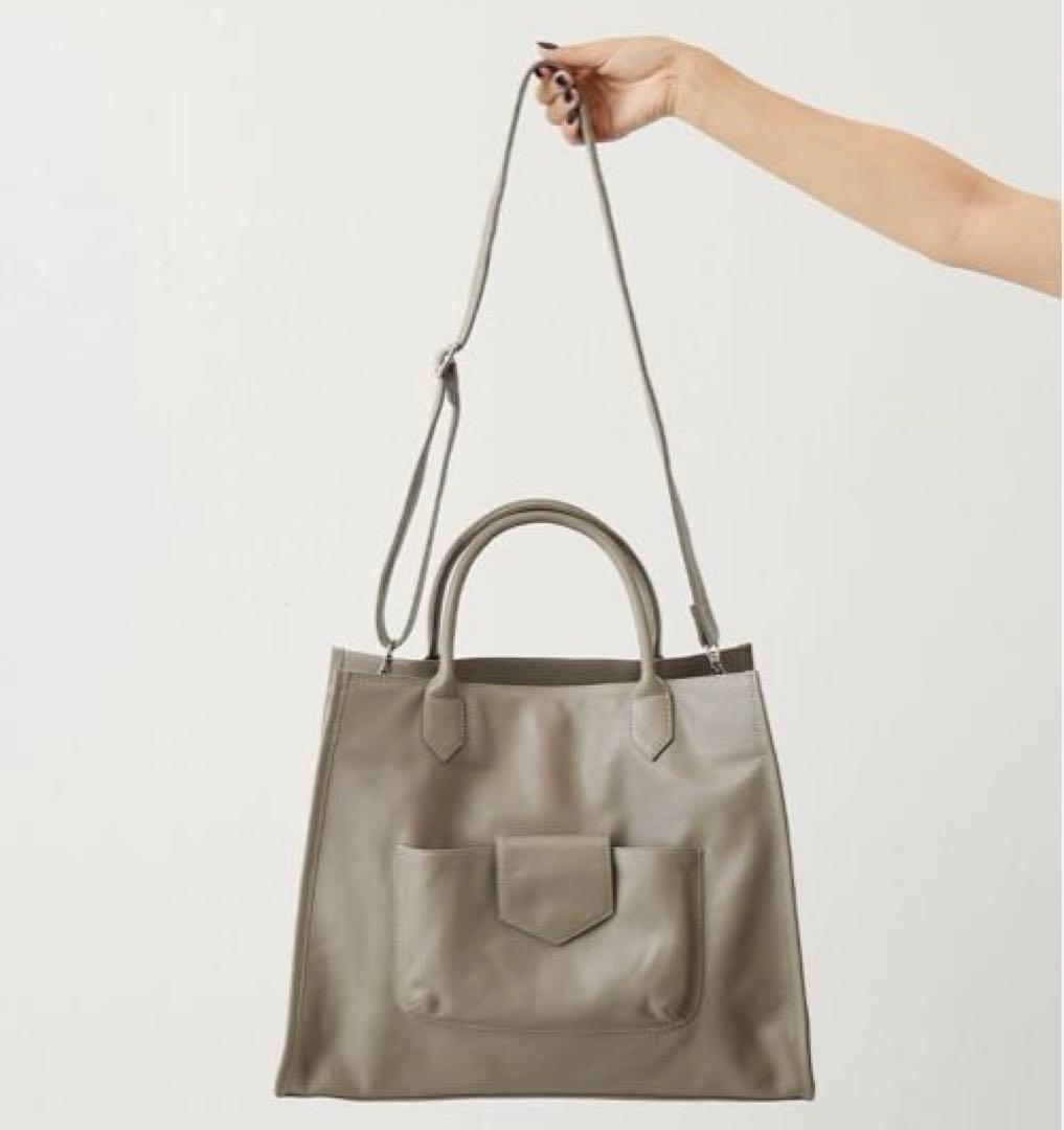 【美品】ear PAPILLONNER 立体ポケットトートバッグ　牛革　グレー