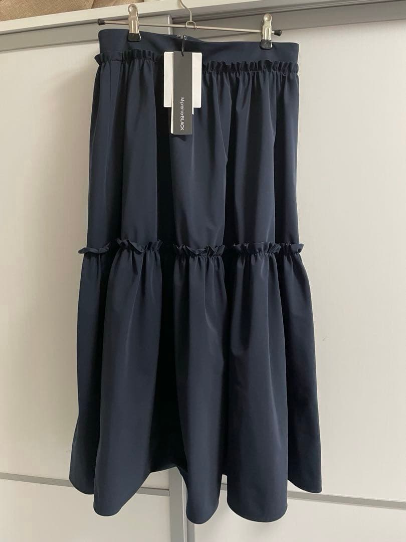 スカート新品未使用品タグ付！　玉川高島屋で購入m-premier BLACK格安