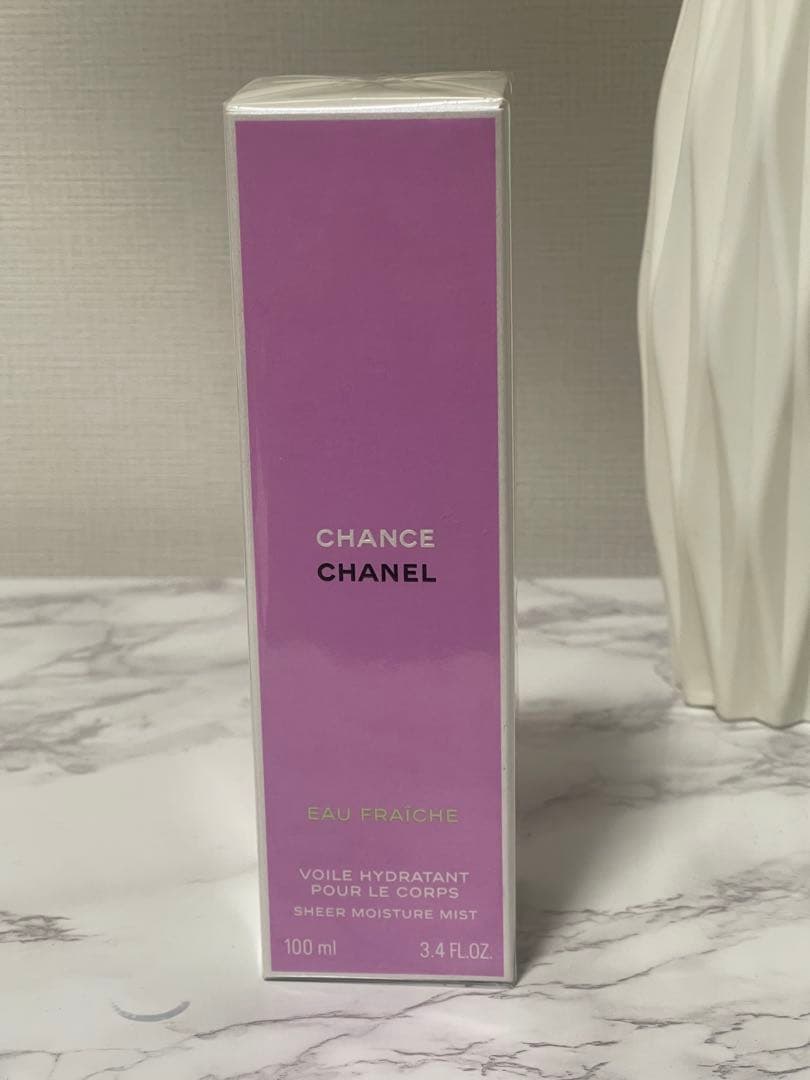 まるまる　CHANEL