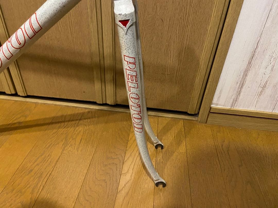 PELOTON ホワイトフレーム njs 競輪　トラックフレーム　ピスト