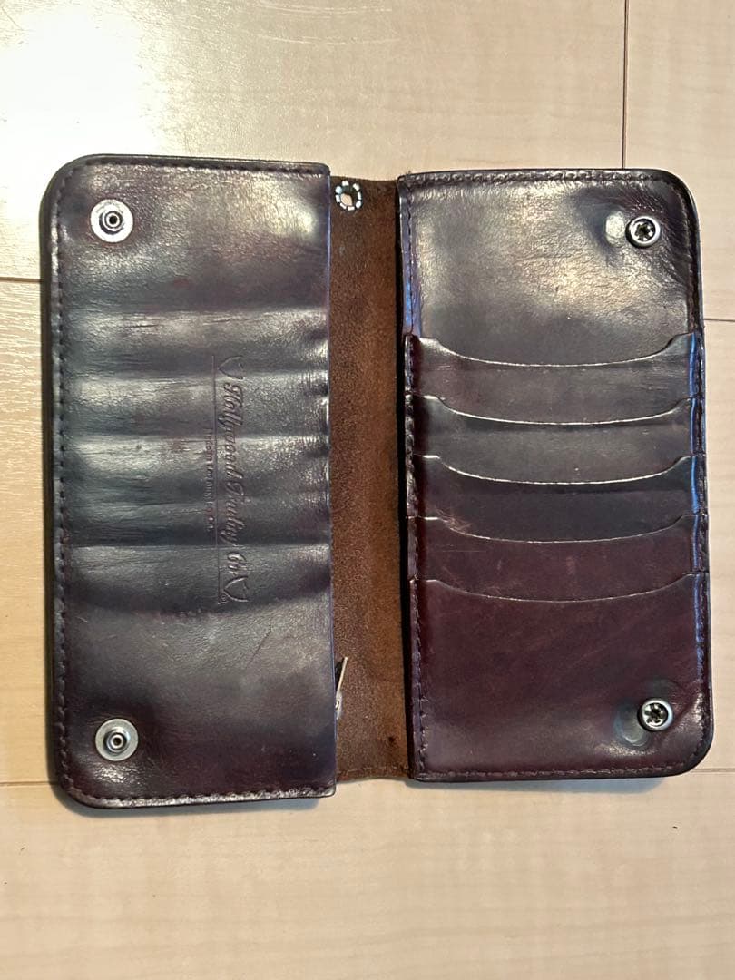 HTC スタッズウォレット　フラワースタッズ