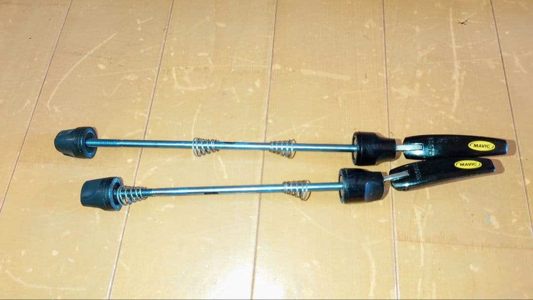 MAVIC KSYRIUM ES 赤ハブ シマノフリー ホイールセット