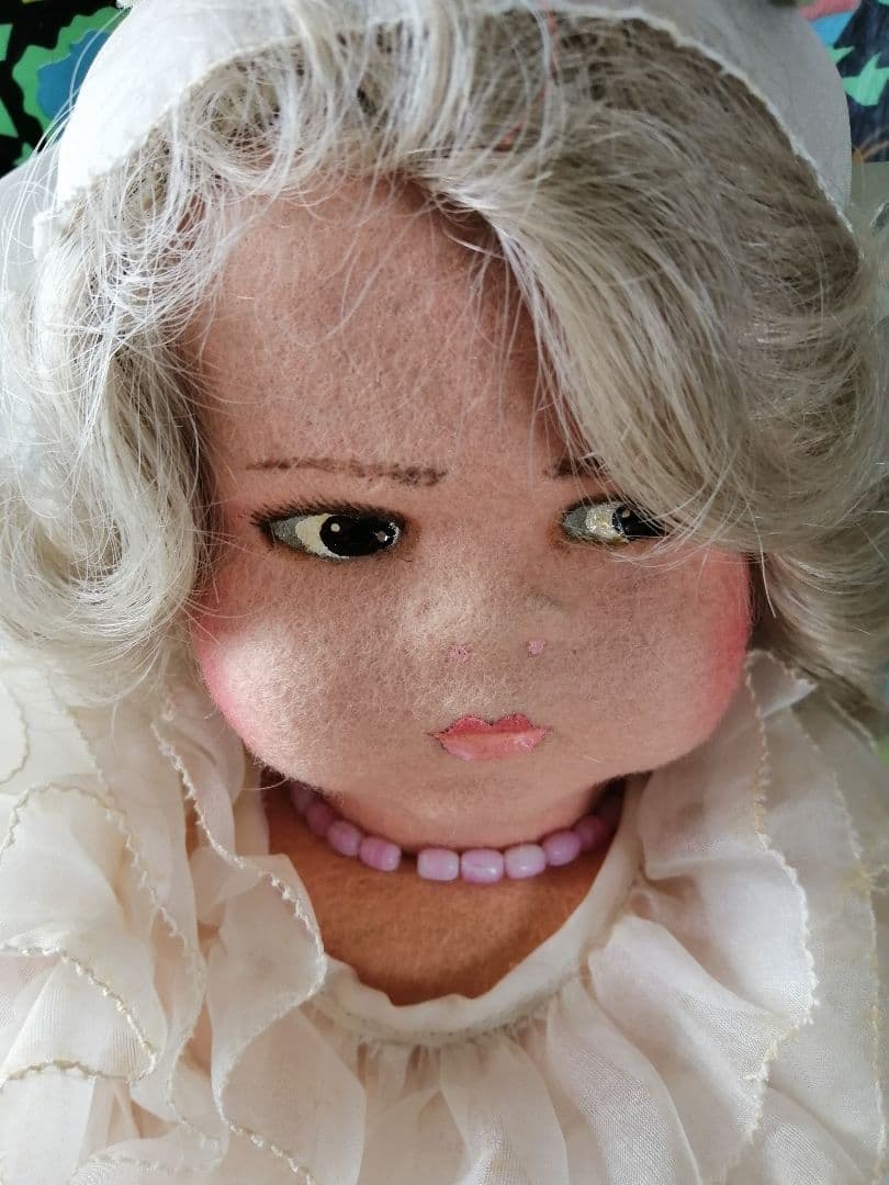 イタリア製／レンチドール／アンチィークドール/フェルト人形