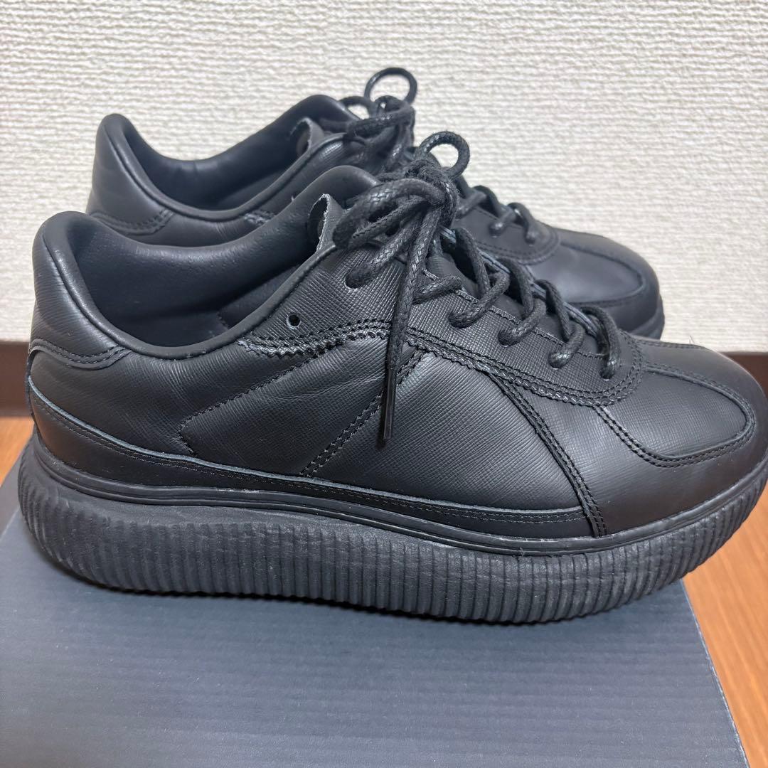 オニツカタイガー DELECITY BLACK/BLACK 24.0