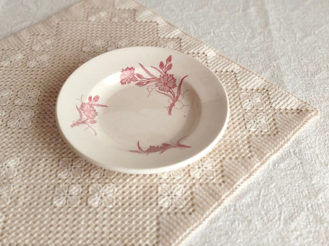 【mkuさま】vintage plate ❀ 矢車菊の 小さめ プレート