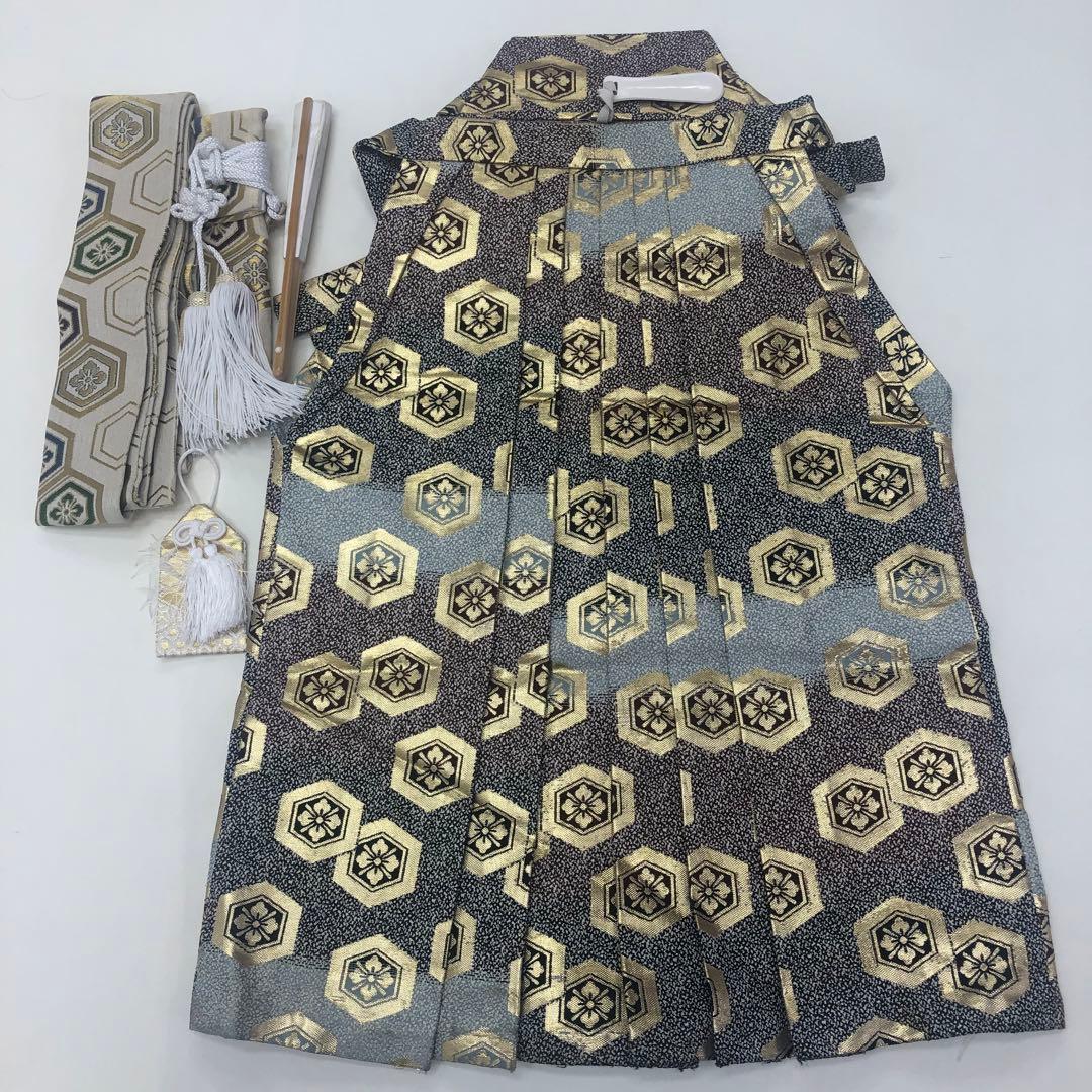 七五三　フルセット★男児　羽織　着物　袴　★3歳 ★茶色★小物付き u-438